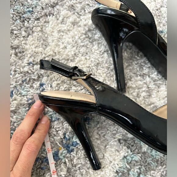 BCBGeneration Black Patent Leather Open Toed High Heels Shoes - Picture 11 of 11